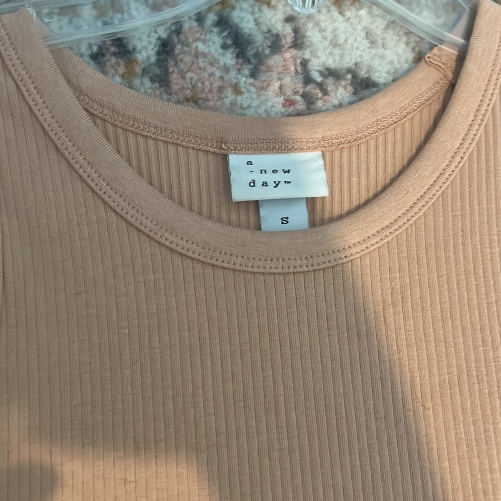 Tank top - Picture 2 of 2